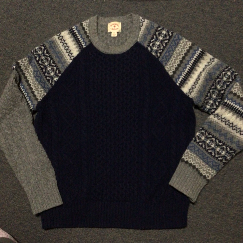 Brooks Brothers Red Fleece Cable Knit Aran Sweater M